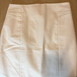 Express white business (or party!) pencil skirt